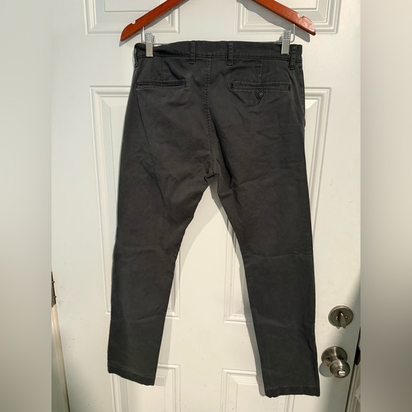 J. Crew Black Chinos Slim Fit Tapered - Picture 2 of 3